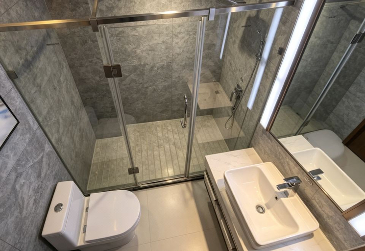 Bathroom 3, Ruiyun International Hotel, Luoyang