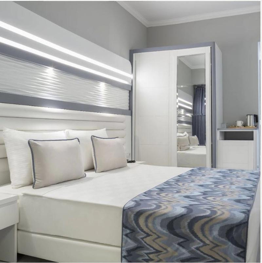Bedroom 3, Blue Marlin Deluxe Spa Resort, Alanya
