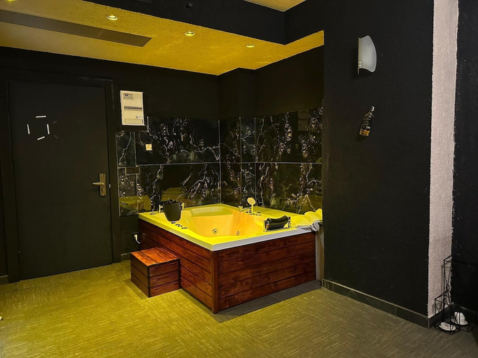 Bathroom 4, My Palace Rooms, Pendik