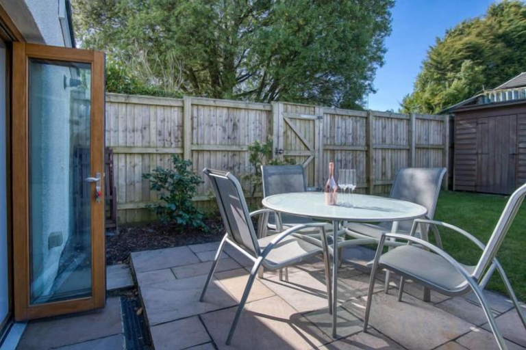 3, Nottage Road - 3 Bedroom Holiday Home - Mumbles, Swansea