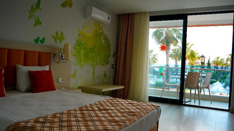 Bedroom 3, Club Aqua Plaza, Manavgat