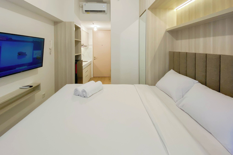 Room 5, Minimalist And Simply Look Studio Tokyo Riverside Pik 2 Apartment, South Jakarta