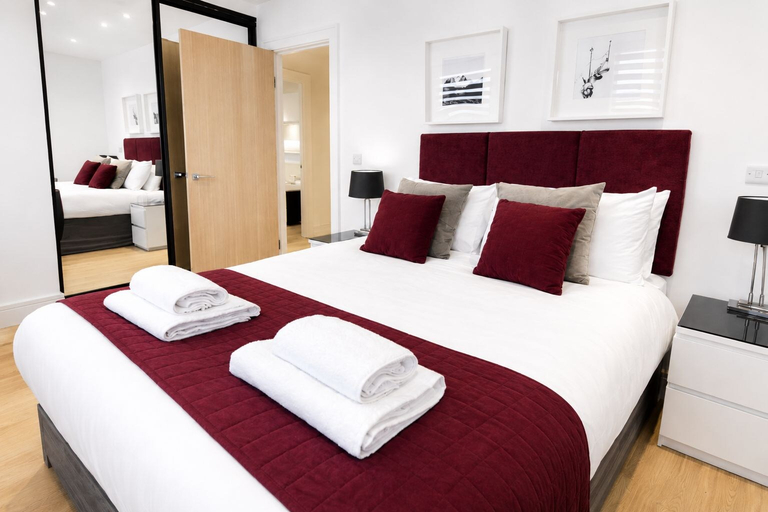 Bedroom 2, Roomspace Apartments - Syward Place, Surrey