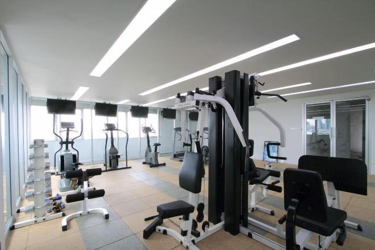 4, CIVIC PARK Exclusive Apartment, Wattana