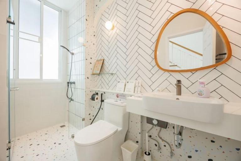 Bathroom 2, Bangkok four bedroom pool villa, Wattana