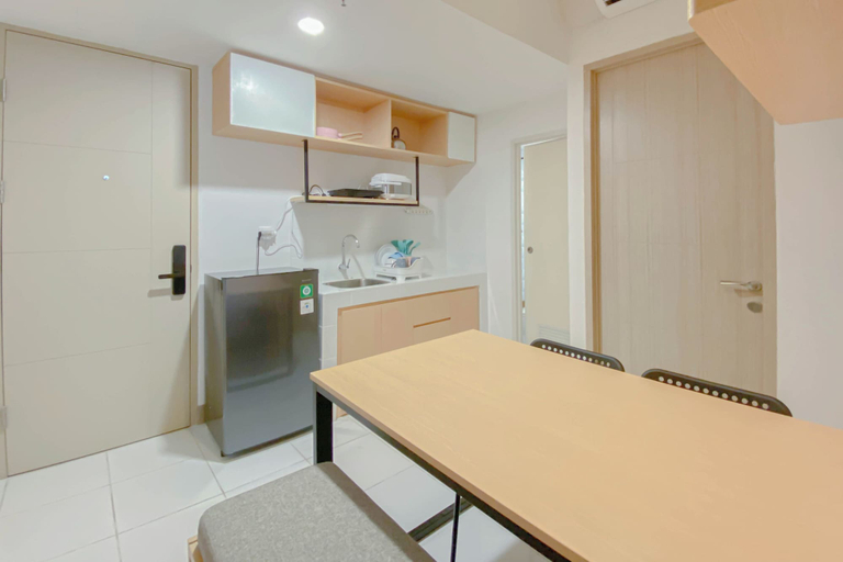 Living area 4, Cozy And Well Designed 2Br Tokyo Riverside Pik 2 Apartment, Tangerang