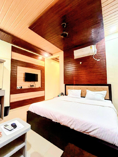 Bedroom 3, Happy Day's Diveagar, Raigarh