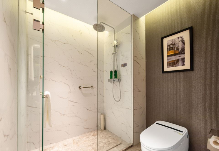 Bathroom 3, Magnolia Hotel Dalian Minzhu Square Russian Style Street, Dalian