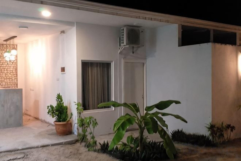 Exterior & Views, Coral Castle Guest House, Baa Atoll