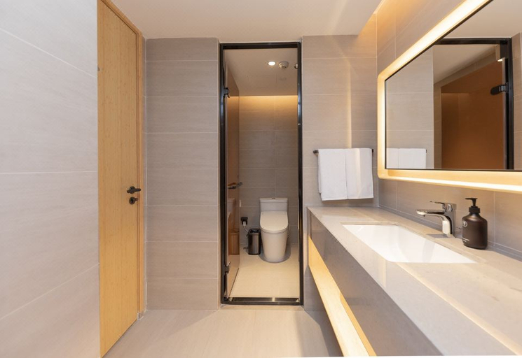 Bathroom 3, JI Hotel Shenzhen Anbao International Exhibition Center, Shenzhen