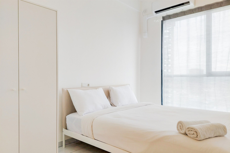 Room 4, Strategic And Nice Studio At Sky House Alam Sutera Apartment, Tangerang