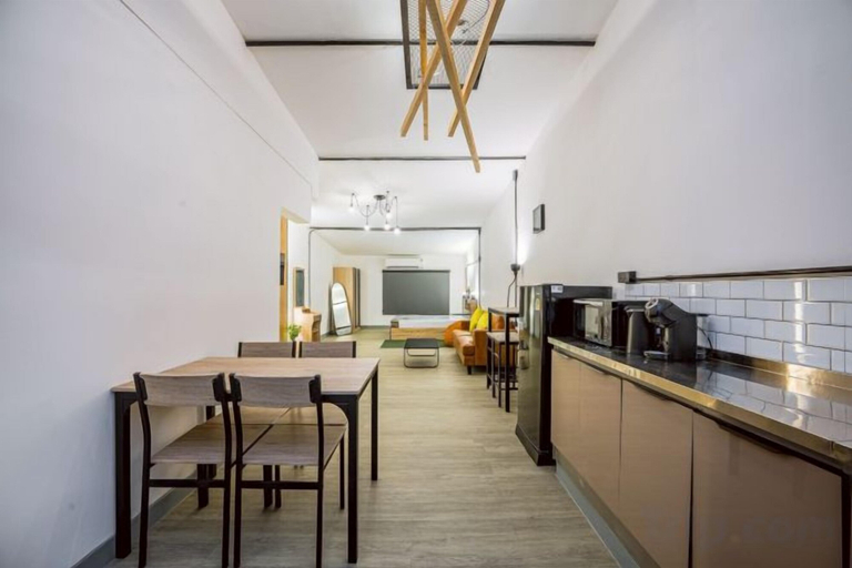 Dining 4, Oasis Suites - Pattaya - Huge Modern Apartments, Pattaya
