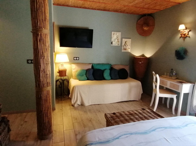 Bedroom 3, Via Bahia, Landes