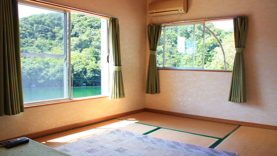 Bedroom 2, Minshuku Suimeiso <Yakushima>, Yakushima