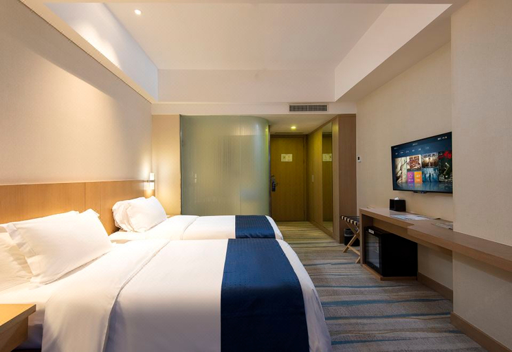 Bedroom 3, Center International Hotel, Chengdu