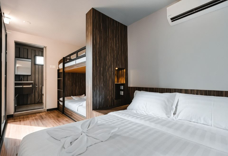 Bedroom 2, 7 Inn Semporna, Semporna