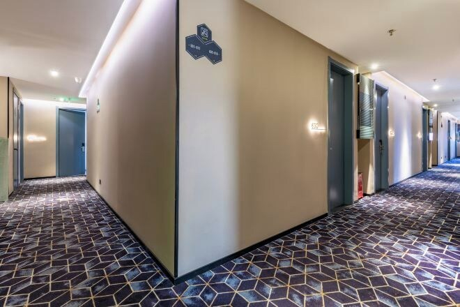 Others 5, 100 Inn (Zhoupu Wanda), Shanghai