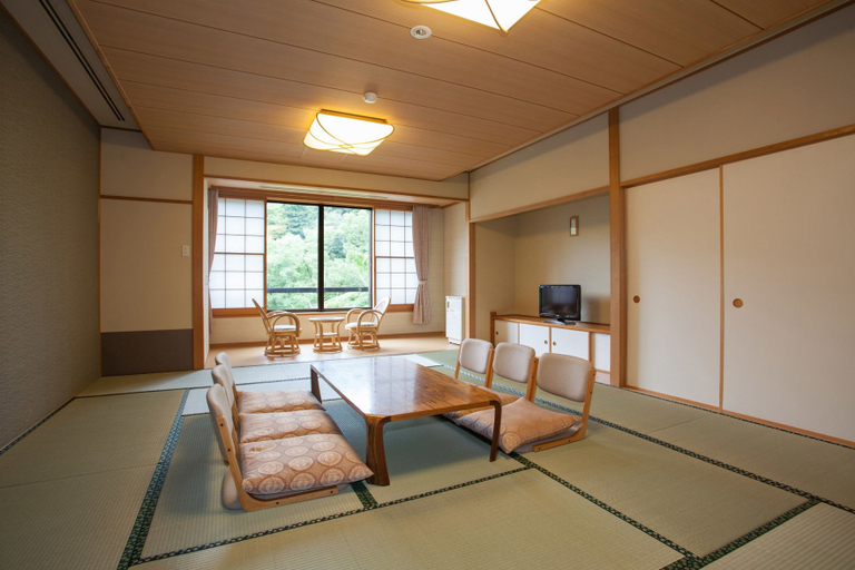 Others 5, Okutamaji, Ōme