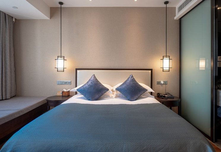 Bedroom 2, Zhuji Hotel, Shaoxing