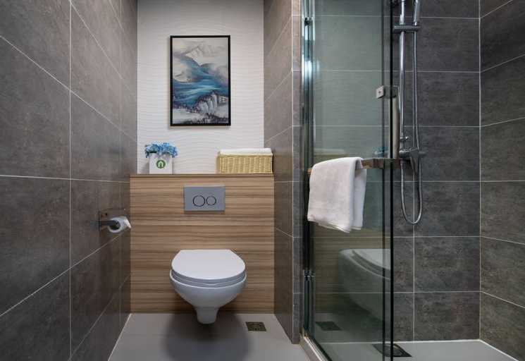 Bathroom 3, Campanile Hotel (Xi'an Bell Tower), Xi'an