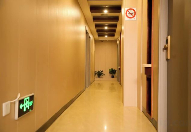 Others 3, Fuman Hostel, Shanghai