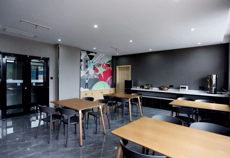 Food & Drinks 5, Shankee Hotel (Xinglong Banbishan), Chengde