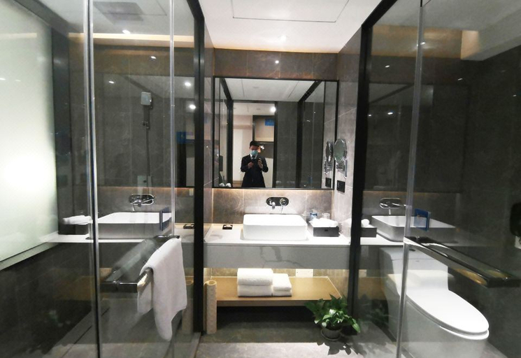 Bathroom 3, Shenzhen Dejin Exhibition International Hotel, Shenzhen