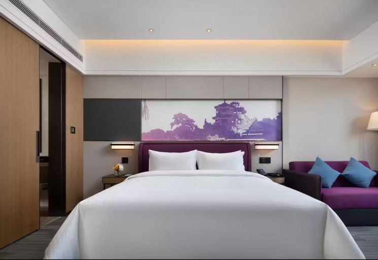 Bedroom 2, Hampton by Hilton Wuhan East Lake Optics Valley, Wuhan