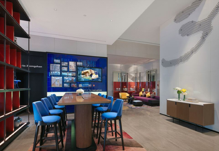 Food & Drinks 5, Hampton by Hilton Zhongshan Xiaolan, Zhongshan