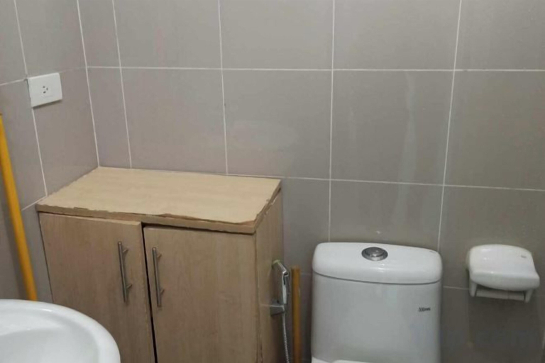 Bathroom, Grass Residence tower2 2011, Quezon City