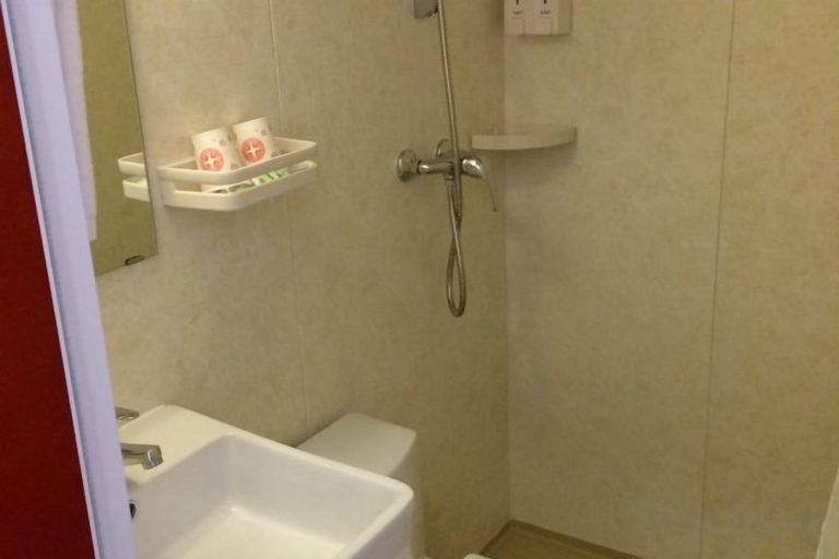 Bathroom 4, Liru Tujia Hostel, Beijing