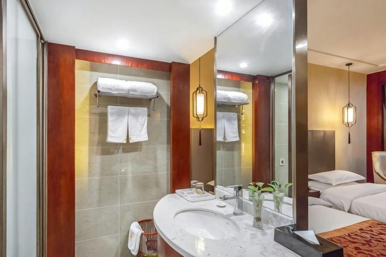 Bathroom 4, Zhoukou Hotel (Zhoukou Wanshunda Department Store), Zhoukou