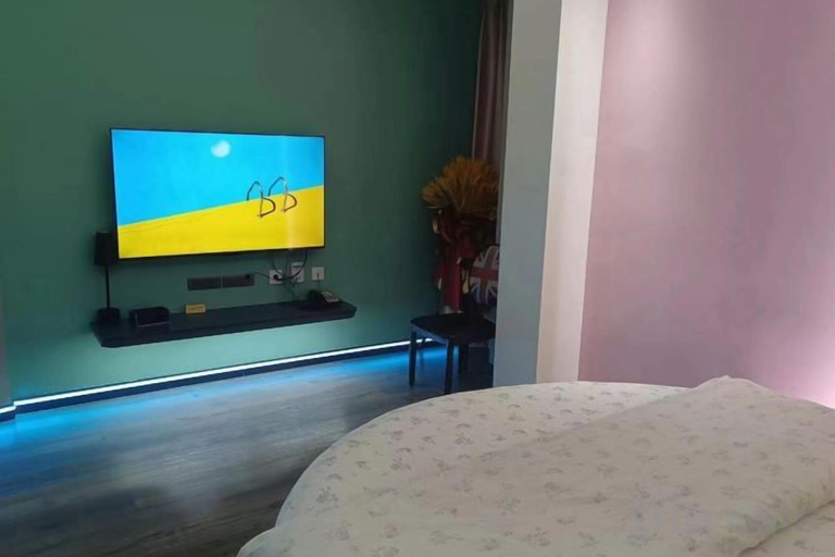Bedroom 3, Urumqi Sundan Yakaifu Theme Hotel, Ürümqi