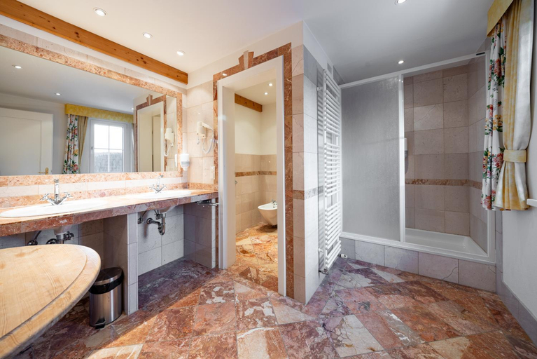 Bathroom 5, Das Alpl Resort, Bruck-Mürzzuschlag