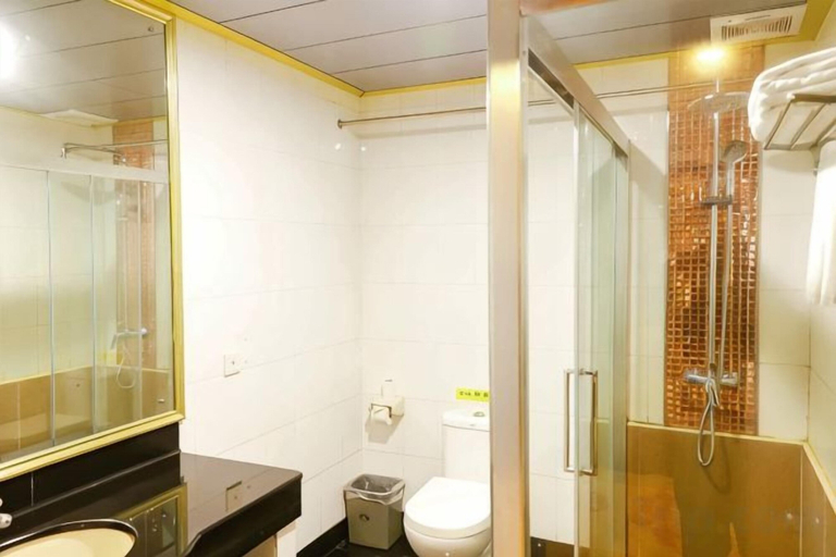 Bathroom 4, Hang Seng Business Hotel, Zhongshan, Zhongshan