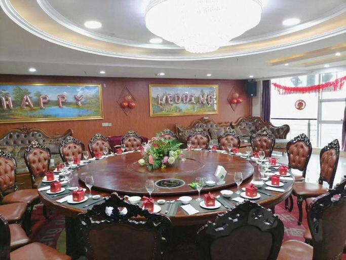 Food & Drinks, Vienna Hotel Chengdu Chadianzi Toursim Center, Chengdu