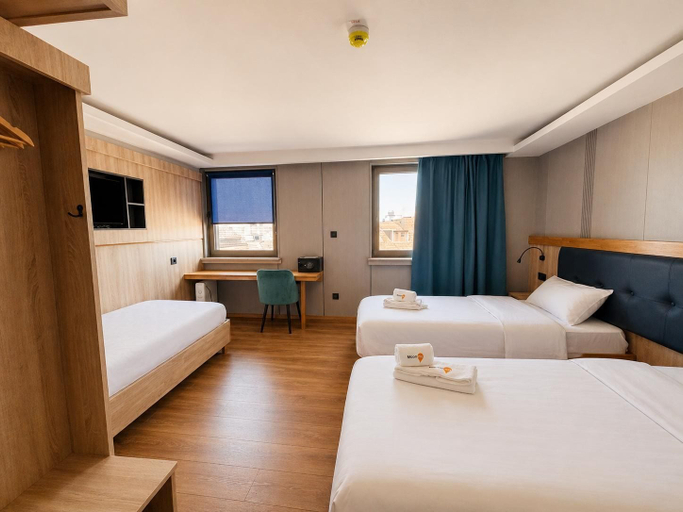 Room 3, Mooncity Hotel & Boardinghouse, Düsseldorf
