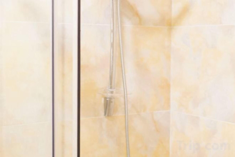 Bathroom, Beihai Haidao Garden Homestay, Beihai