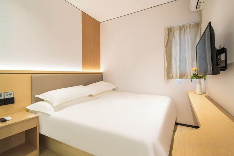 Bedroom 3, Changee Hotel MINI (Shanghai Baicheng Railway Station Zhongtan Road Subway Station), Shanghai