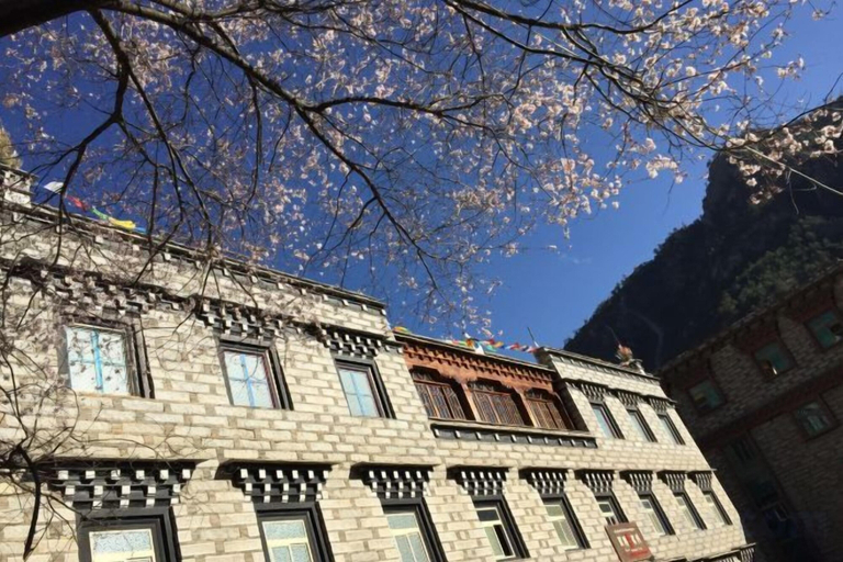 Exterior & Views 2, Yading Totem Boutique Inn, Garzê Tibetan