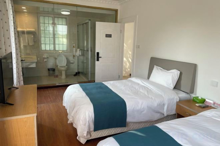 Bedroom 3, An Hengsha Isiand Resort Hotel, Shanghai