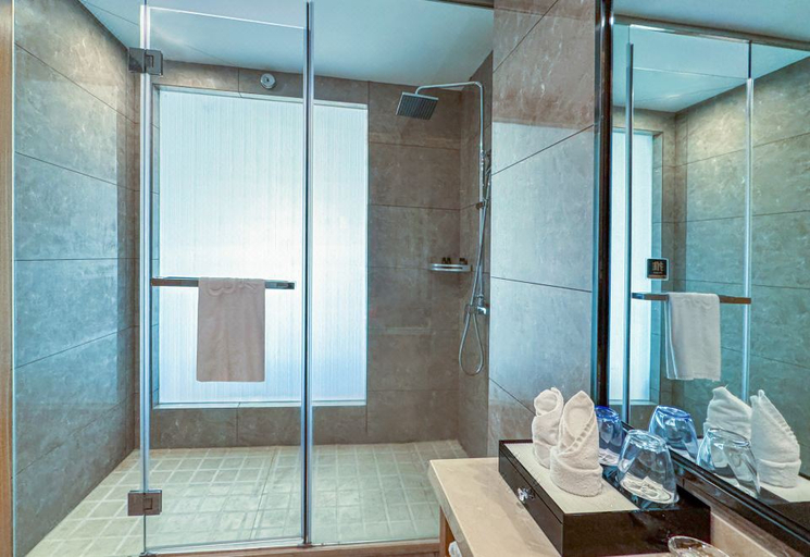 Bathroom 3, Berline International Hotel, Ganzhou