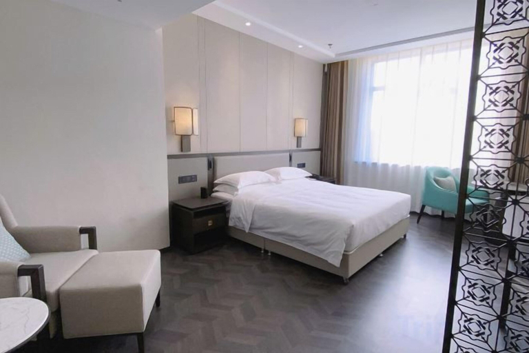 Bedroom 3, Dongshan Hotel, Anshan