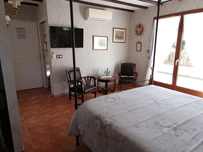 Bedroom 4, Via Bahia, Landes