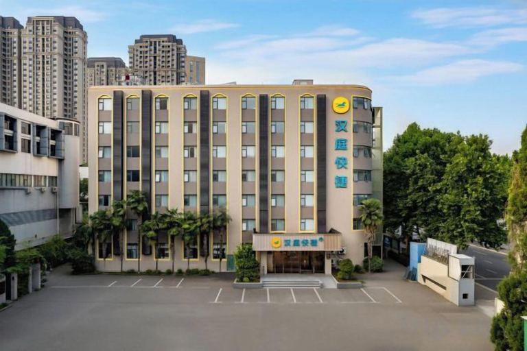 Exterior & Views 2, Hanting Express Zhengzhou Zhenghenghui Dongqing Street Subway Station Hotel, Zhengzhou
