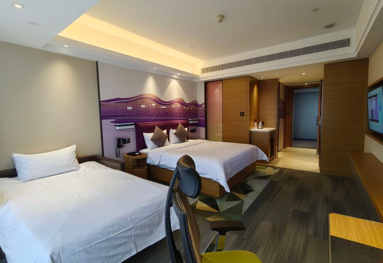 Bedroom 2, Hampton by Hilton Hangzhou Xiaoshan People's Square, Hangzhou