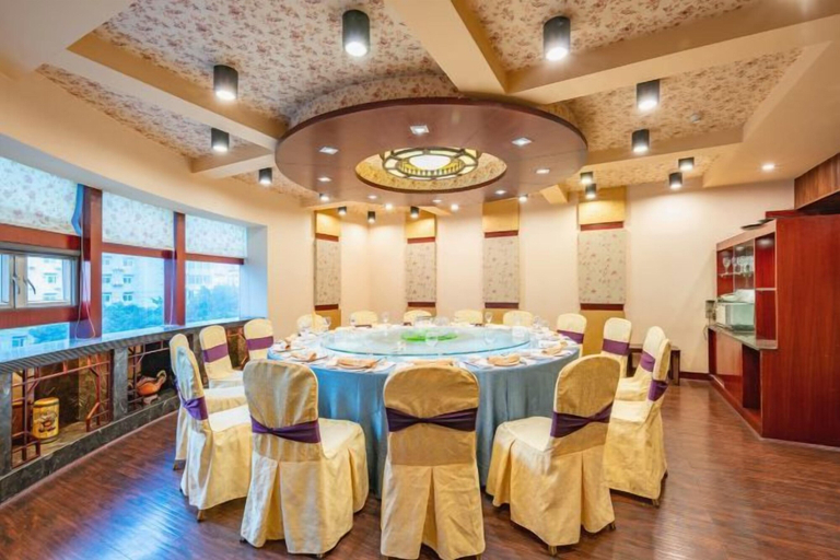 Food & Drinks 4, Jinye Hotel (zhanggongqiao Food Street), Leshan