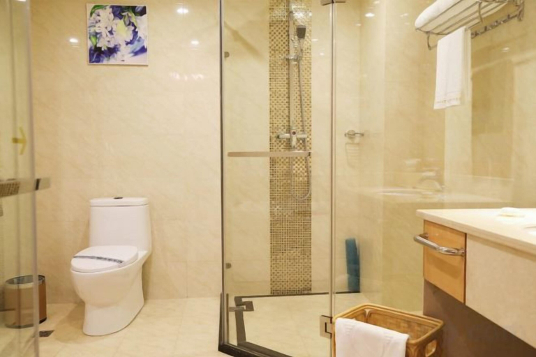 Bathroom 3, Zhongyu Hotel, Beihai