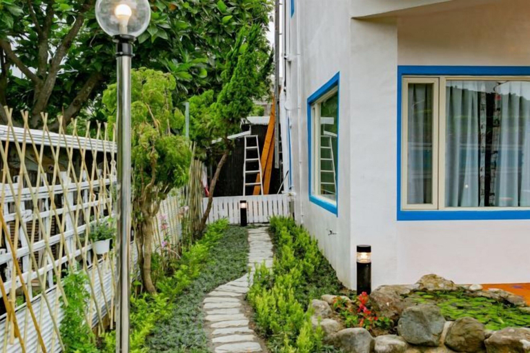 Property grounds 2, You Yue B&B, Hualien