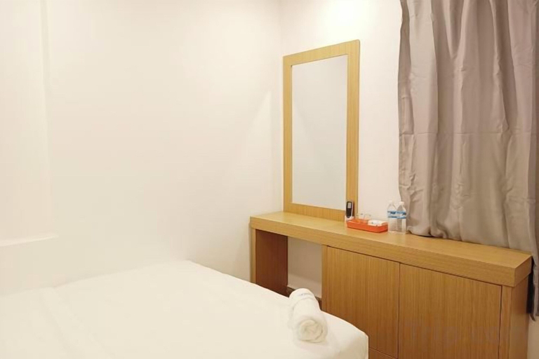 Bedroom 3, Shoreline Guesthouse, Semporna